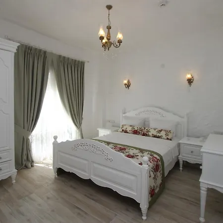 Alya Mou Butik Hotel